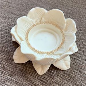 Partylite candle holder